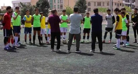اسامی بازیکنان دعوت شده به اردوی استعدادیابی نونهالان تهران اسامی بازیکنان دعوت شده به اردوی استعدادیابی نونهالان تهران