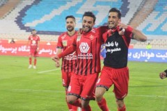 استقلال - پرسپولیس ( عکاس: امیرحسین قربانی )