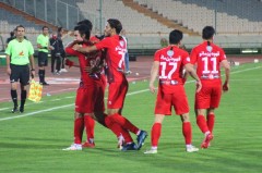 لیگ برتر کشور: پرسپولیس - فولاد ( امیرحسین قربانی)