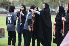 قهرمانی تیم فوتبال بانوان ستارگان تیکا(1404)