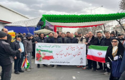 حضور مسیولان هیات فوتبال و وزیر ورزش در راهپیمایی 22 بهمن