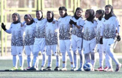 تیم فوتبال بانوان مهرگان پردیس قهرمان لیگ برتر شد