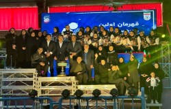 پیکان در حضور رئیس هیات فوتبال تهران قهرمانی خود را جشن گرفت