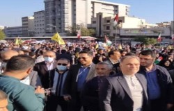 حضور رئیس هیات فوتبال استان تهران در راهپیمایی حمایت از مردم مظلوم غزه