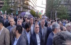حضور رئیس هیات فوتبال استان تهران در راهپیمایی حمایت از مردم مظلوم غزه