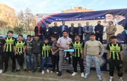 مراسم اختتامیه و اهدای جام مسابقات لیگ های فوتبال شهرستان پاکدشت برگزار شد.
