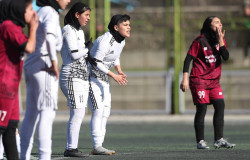 تیم فوتبال بانوان مهرگان پردیس قهرمان لیگ برتر شد