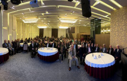 مراسم رونمایی از البسه داوری و تقدیر از پیشکسوتان برگزار شد