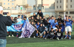 جام قهرمانی پیام کوثر ایرانیان اهداء شد