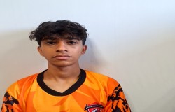 امیرطاها عباسی قطار