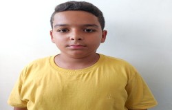 اهورا حاجیان