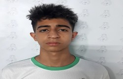 کیاراد گل محمد