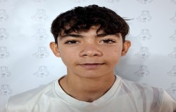 علیرضا احمدی