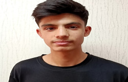 آرش باقری