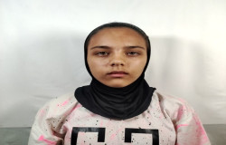 پرنیا صادقی