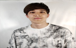 آرمان فاتحی