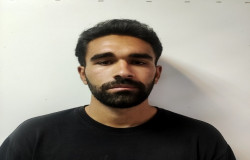 علیرضا کاشفی بیرون