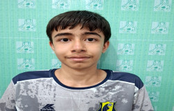 آراز کشاورز