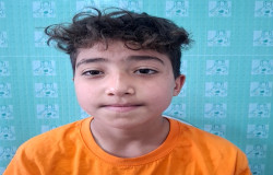 آدرین فرج پور